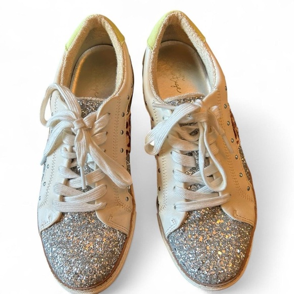 Crown Vintage Animal Glitter Fashion Sneakers | Women’s 9 - Picture 4 of 8
